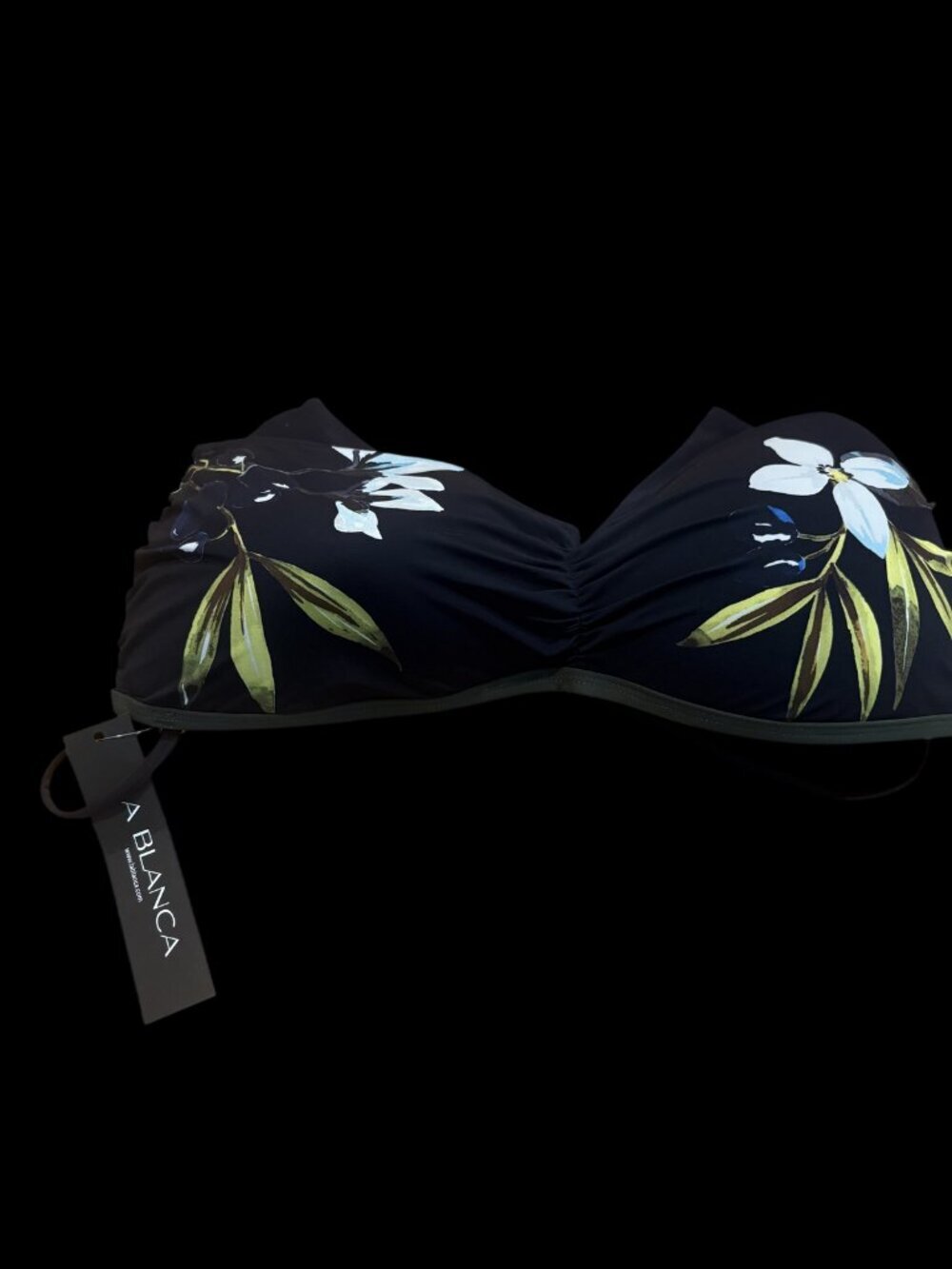 La Blanca Size 16 Floral Print Bikini Top with Ruched Detail